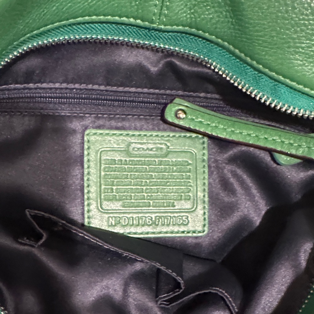 Coach Green Leather Shoulder Bag - Picture 4 of 5